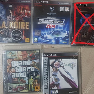 PS3/플스3게임타이틀 (GTA4,위닝2014 등등), PS4/플스4게임타이틀(UFC2,MADDEN15,NBA2K19,어밴저스)