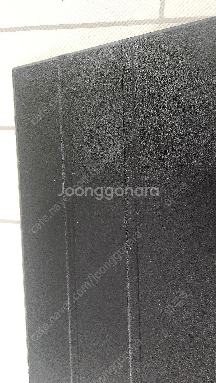 제우스랩 p16kt 포터블 모니터 팝니다--1