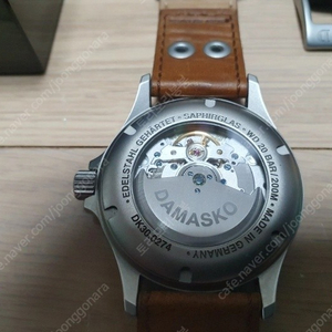 다마스코 DK30 인하우스모델 38mm