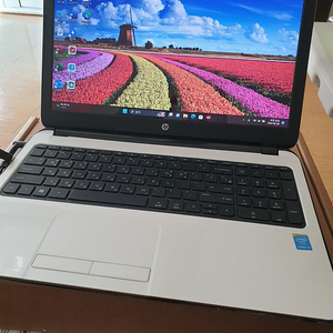 HP i3 4005U