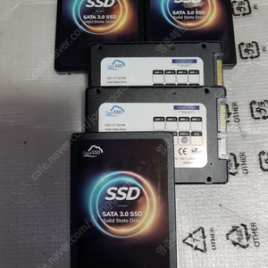 AS 2026년까지 2.5인치 한창 cloud SSD 512G 팝니다