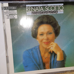 Renata Scotto live in Paris