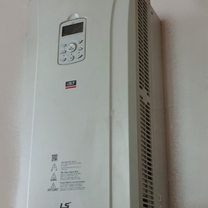 LS SV0300iS7-4SO (30Kw) 40마력 인버터 (상태A급) 정상작동