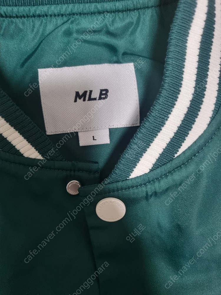 MLB 나일론 바시티자켓 팝니다. 이미지