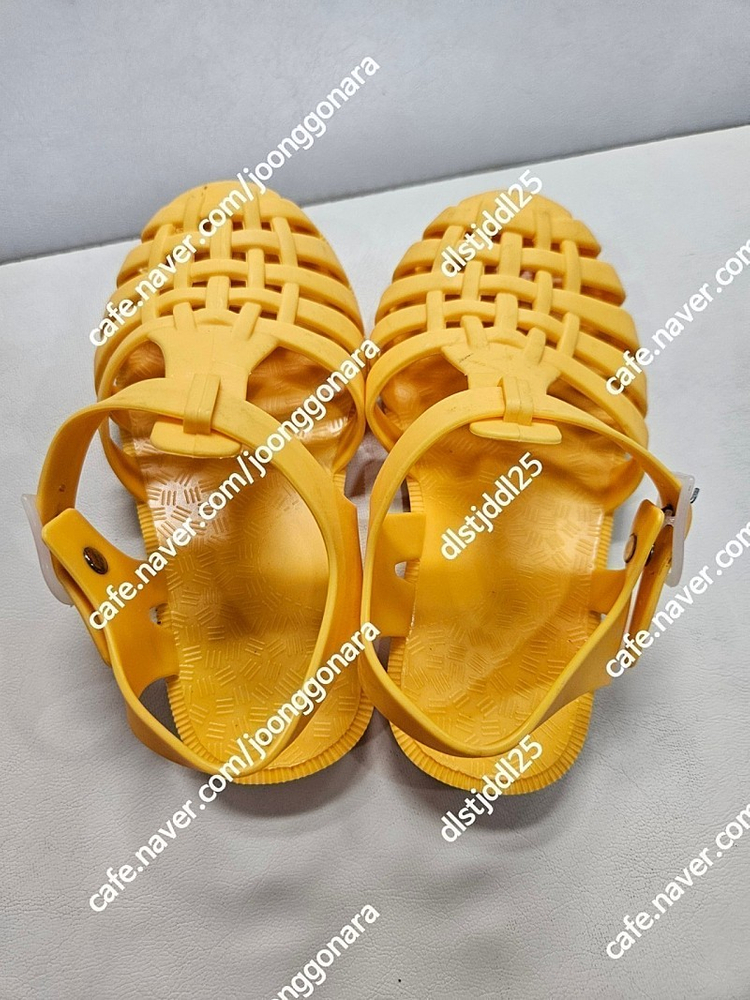 택포)메듀즈 아기샌들 노랑 150 이미지