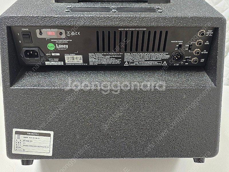 Laney A1 plus 어쿠스틱 앰프 판매합니다.--2