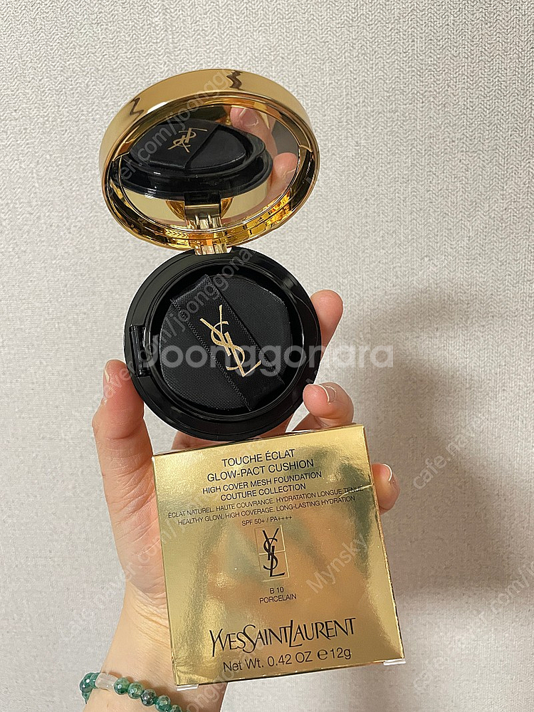 입생로랑 뚜쉬 에끌라 글로우 팩트 쿠션 꾸뛰르 컬렉션--1