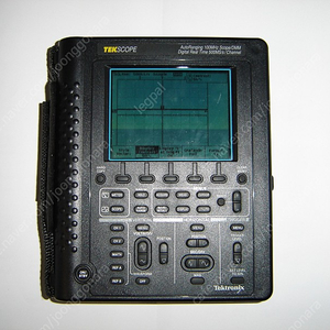 AutuRanging 100MH Scope / DMM ( THS720 )