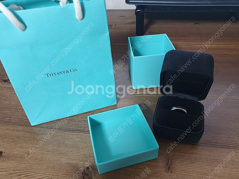 티파니 PT950 루시다 정품반지 (6mm)--2