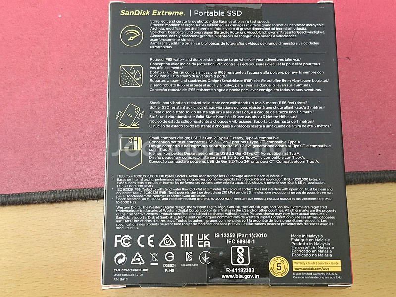 샌디스크 포터블ssd E61 2T 미개봉--2