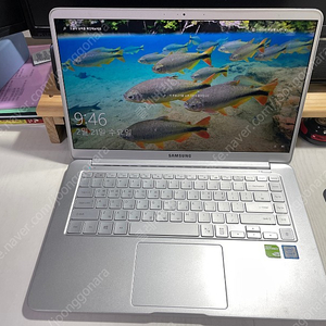 삼성노트북9 i5-8250u NT900X5t