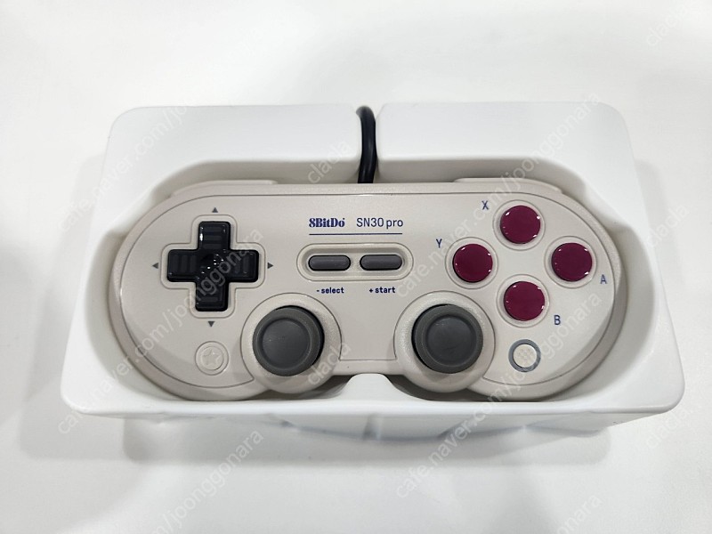 8bitdo SN30 PRO usb 조이패드 유선모델 팝니다.