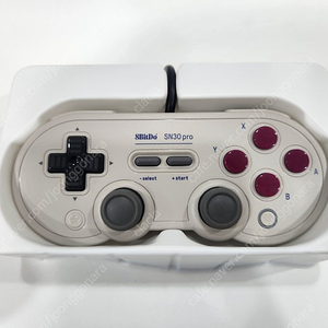 8bitdo SN30 PRO usb 조이패드 유선모델 팝니다.