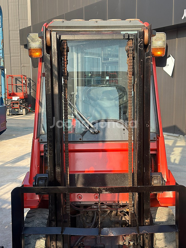 도요타 2.5톤 전동지게차 도색해 깔끔한 외관 ! ★무이자할부★도 되요!!!!--4