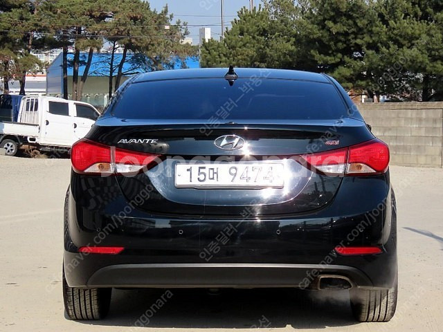 현대 더 뉴아반떼MD 1.6 GDi 모던 중고차 저렴하게 판매 합니다--3