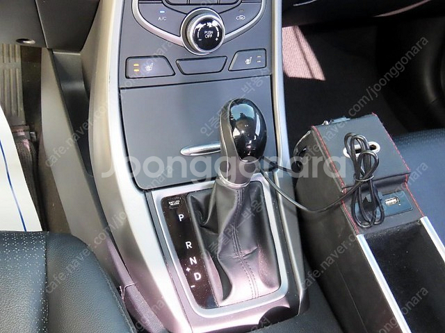 현대 더 뉴아반떼MD 1.6 GDi 모던 중고차 저렴하게 판매 합니다--9