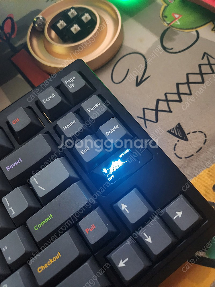 커스텀 키보드 오딘75 싸게 넘깁니다--2