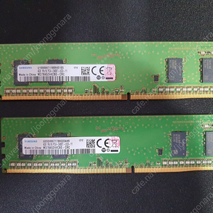 삼성 램 RAM DDR4 PC4-19200 4GB 2개 판매합니다