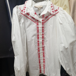 바네사부르노 셔츠 2종 새상품, 가오리핏 니트 원피스 (바네사부르노 아떼아님)