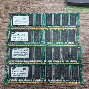 삼성램,하이닉스램,DDR1~DDR3 판매합니다.