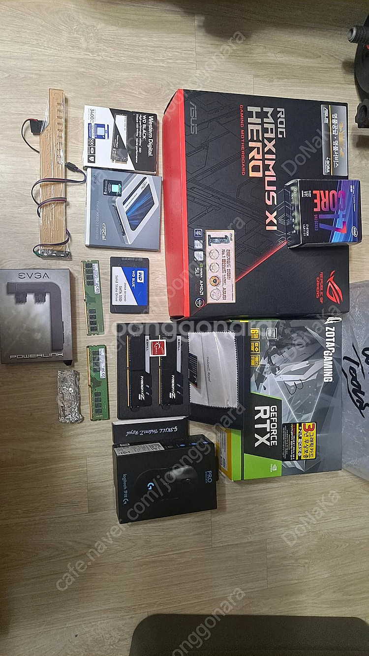 갤럭시 RTX 4070TI, 4060, 어로스 2080, i9 12900k, z690 등 개인부품 정리합니다.--1