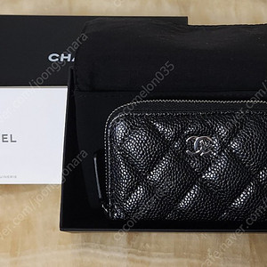 (새상품) 샤넬 클래식 지퍼돌이 은장 지갑 (Chanel CLASSIC ZIPPED COIN PURSE) 백화 정품 마이크로칩