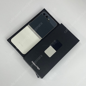 [판매] 갤럭시Z플립5 512GB 크림 유심기변용 단순개봉 제품 판매 합니다.