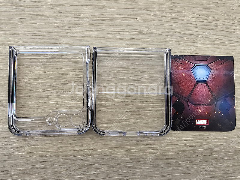 갤럭시 Z플립5 512GB 크림색 풀박스 팝니바--1