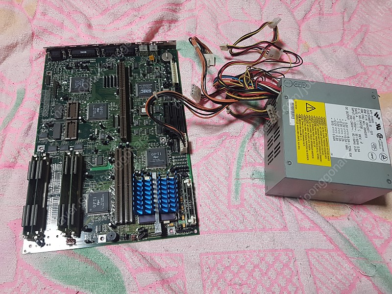 대구-펜티엄컴퓨터시절 소켓7CPU+보드세트+파워 택포6만, 서버용파워 FSP그룹 FSP650-70UA 택포3만, 무선공유기ipTIME A1004 택포2만