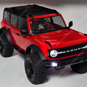 트랙사스 TRX-4M 브롱코 레드