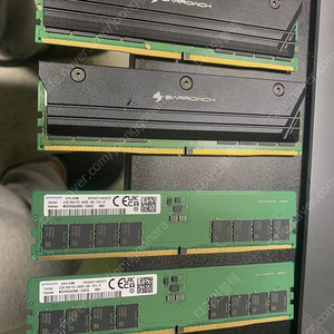 itx 본체 1대 외 atx 본체 한대 DDR5 램등 정리합니다.