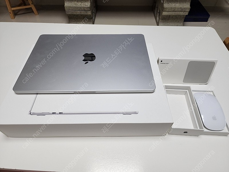 애플 맥북에어 m2 15인치 실버 8/256완전 새것(24년 1월 7일 구매)