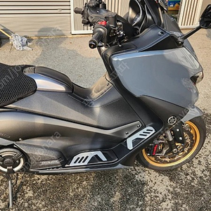 경기남부 21년식 T-MAX560 테크맥스 티맥스 판매합니다