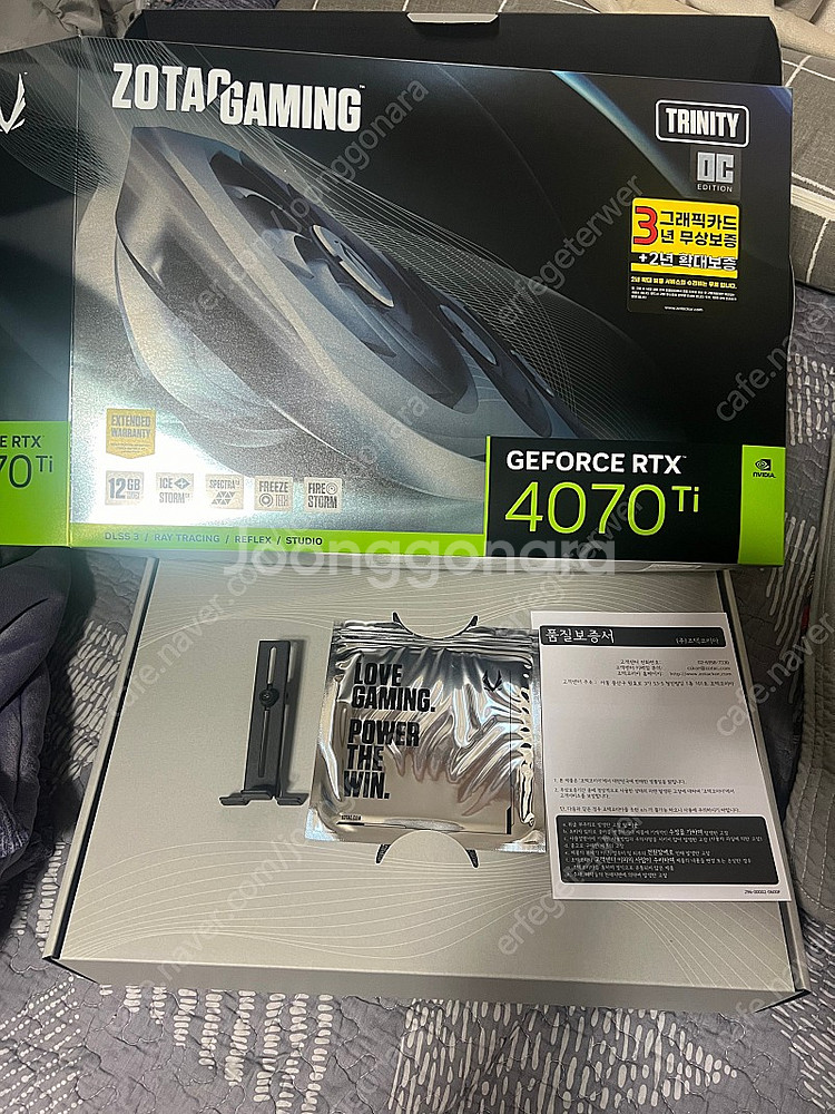 조텍 4070ti 트리니티 팝니다--2