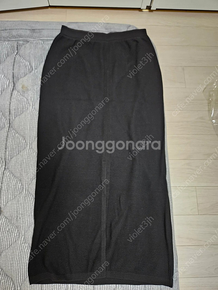 더캐시미어 블랙니트 스커트 66새옷--6