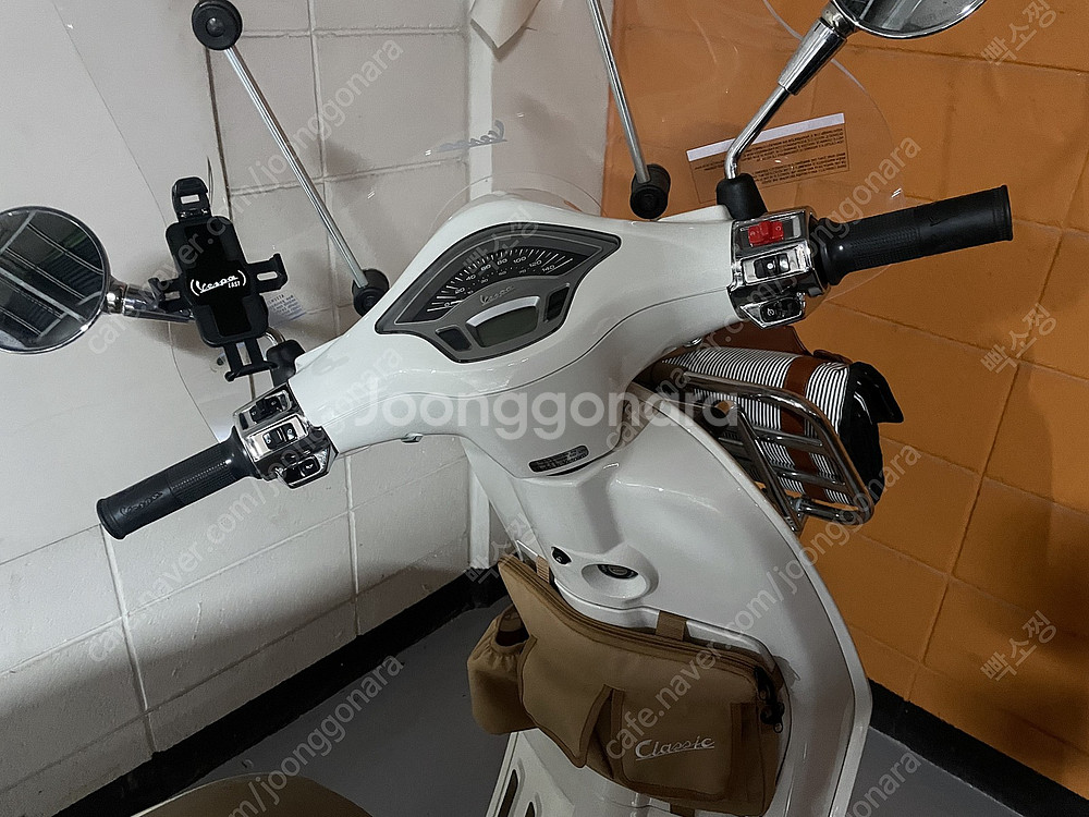 베스파 피크닉 화이트--5