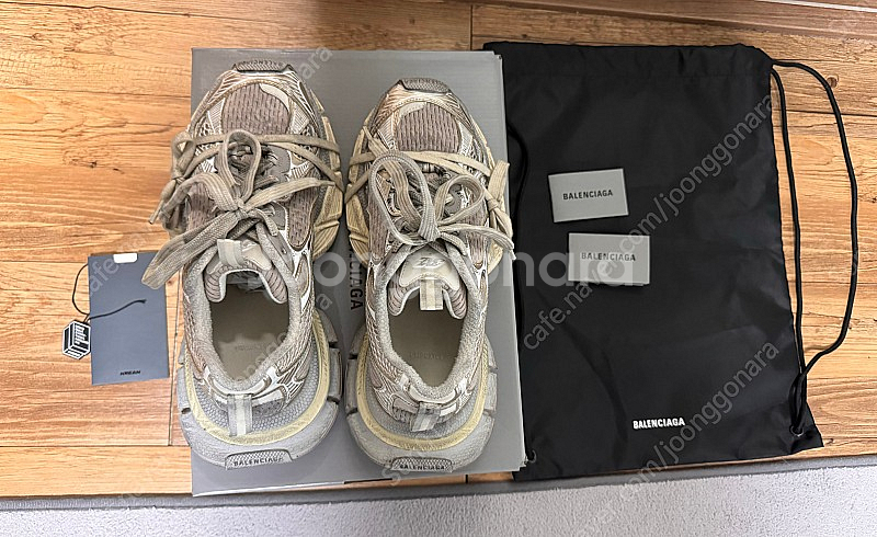 발렌시아가 3XL Light Beige 40W사이즈 팝니다!--0