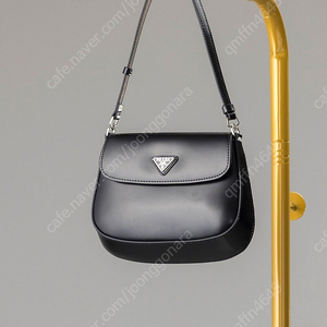 프라다 클레오 브러쉬드 레더 숄더백 Prada Cleo brushed leather bag