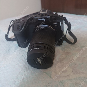 캐논 eos r7 + 18-150 렌즈 + 스몰리그 케이지