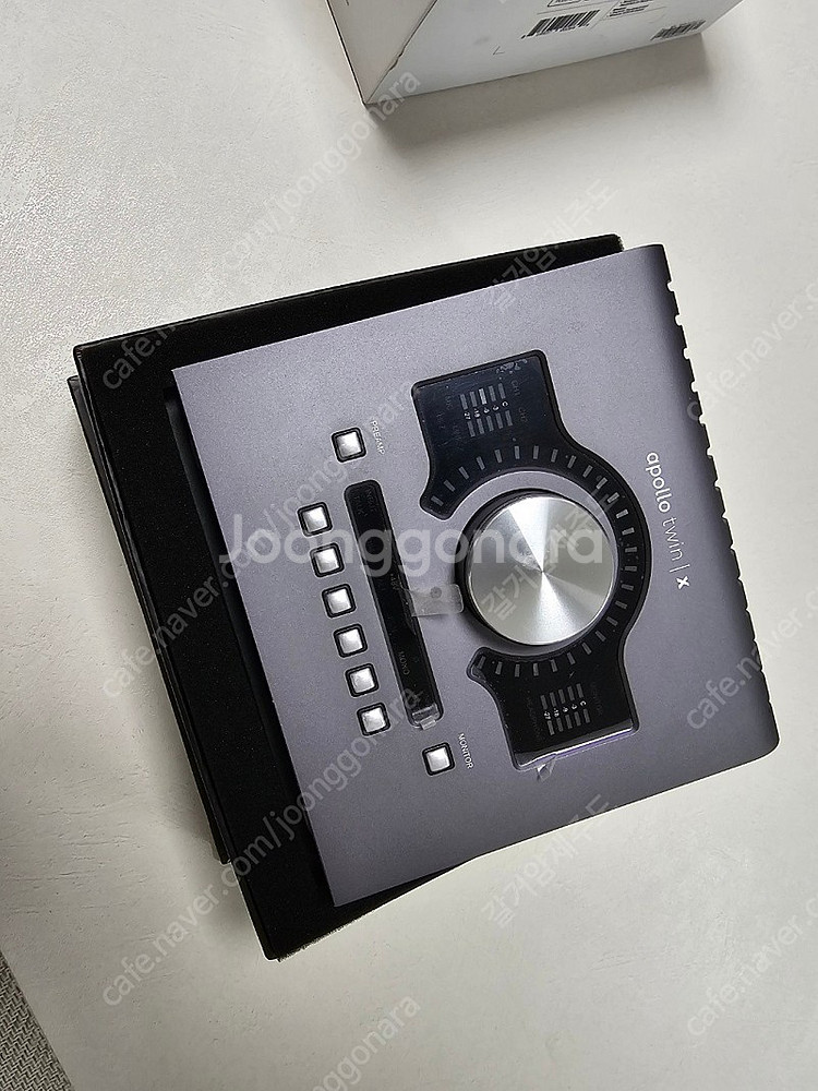 UAD Apollo TwinX, Satellit Qua...--0