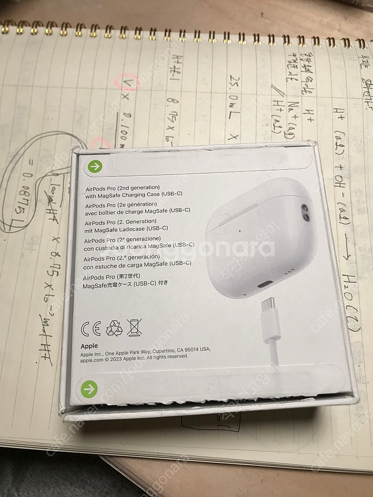 에어팟 프로 2세대 usb-c 개봉한 새상품--2