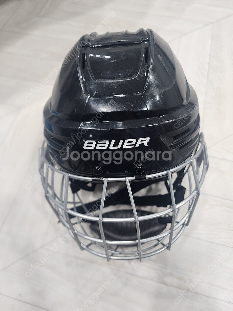 아이스하키(초등용) 장비 풀셋(장갑,스틱제외) 판매합니다.--3