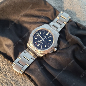 브라이틀링 콜트 신형 블랙 44mm 22년 6월구매