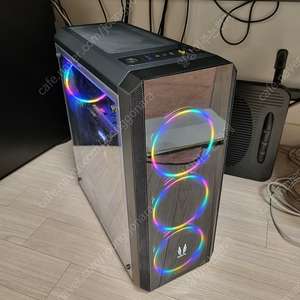 인텔 i7-9700m, RTX2080 게이밍 데탑 컴퓨터