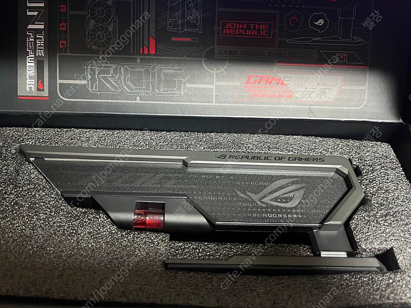 ASUS ROG Herculx Graphics Card Holder 그래픽카드 지지대