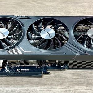 기가바이트 4060ti GAMING OC D6 (23년 46주차, 사용감 0 거의 신품)