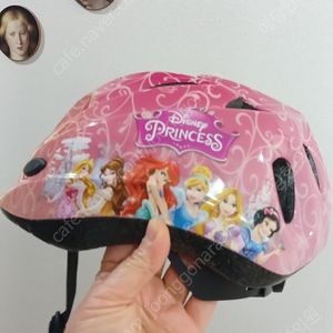 아동 헬멧. 핑크 .자전거 헬멧