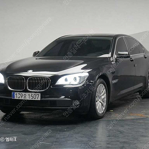 BMW7시리즈 (F01) 740 i (5인승)전액할부@저신용자@전차종매입 가능합니다