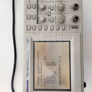 Tektronix TDS220 Oscilloscope 100MHz/1Gs 2채널 오실로 스코프