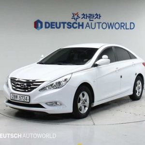 [현대]YF 쏘나타 LPI 디럭스 l 2010년식 l 145,628km l 흰색 l 390만원 l 이재성